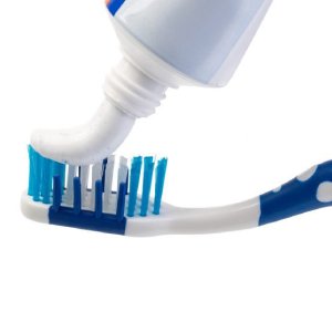 Colgate Luminous White 75g